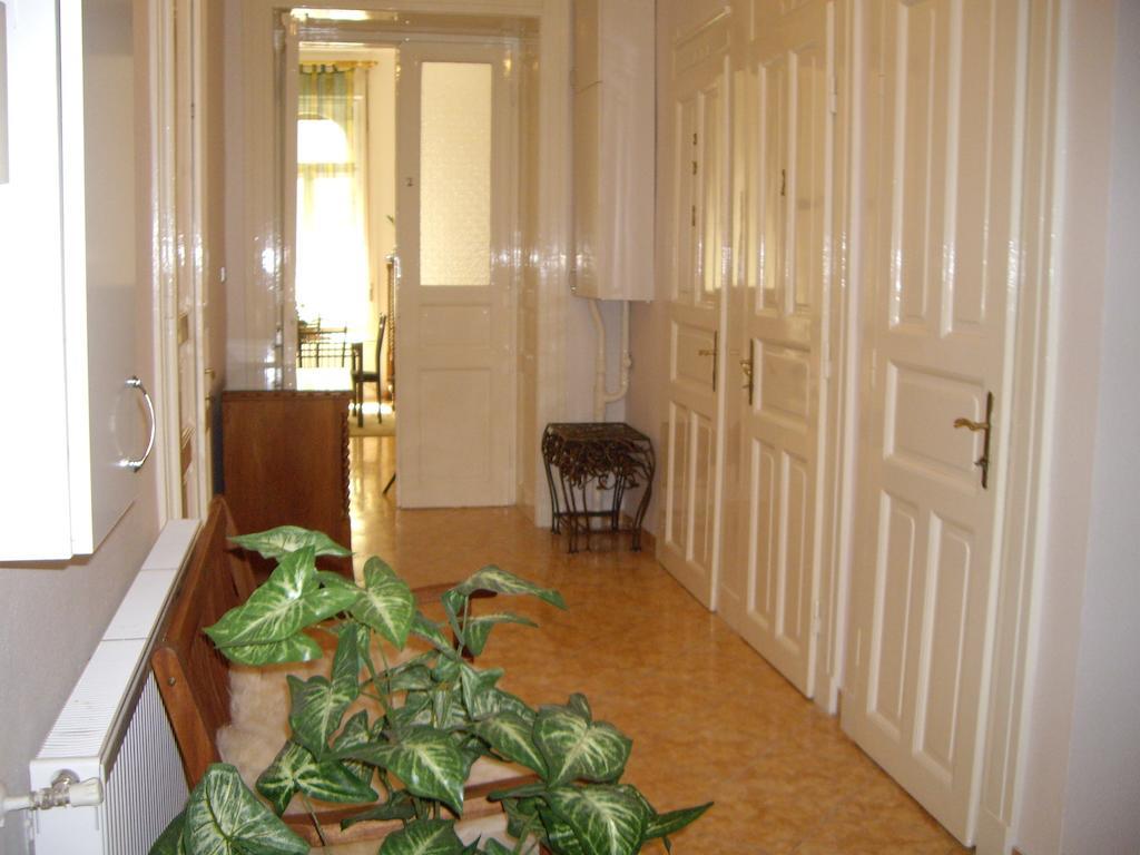 Appartement Dr. Blondy Boedapest